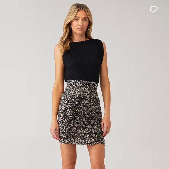 NWT Sabina Musayev Rima Skirt $155 - size medium - Picture 2 of 8